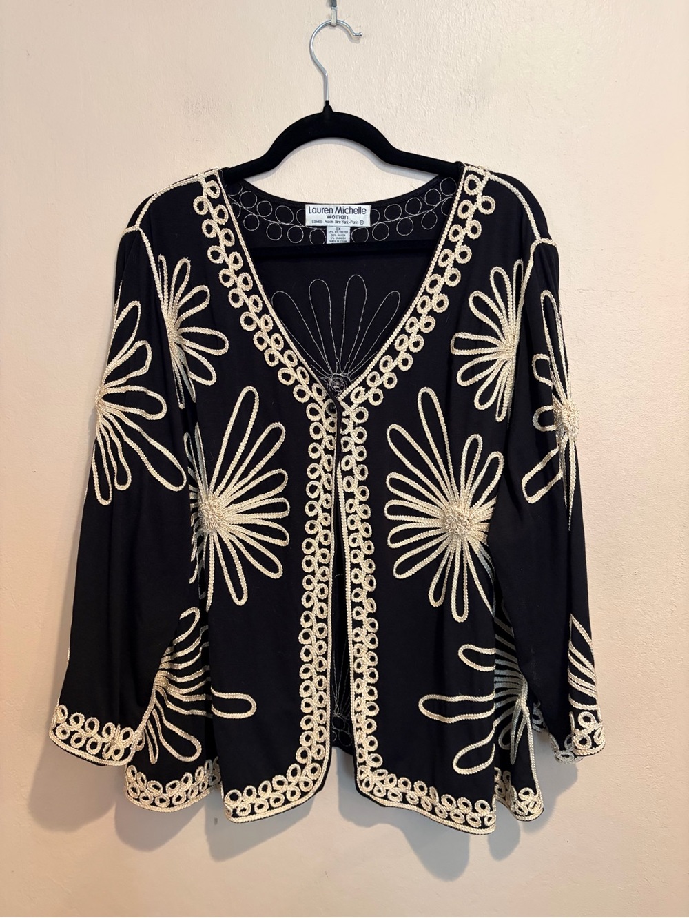 Beautiful and Chic Black Open Front Cardigan w/ Cream Ribbon Floral Design